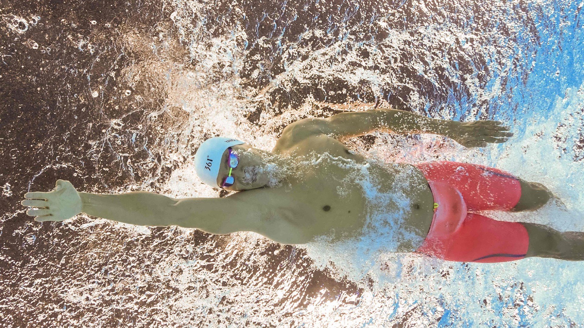 辽宁铁骑踏碎马刺防线，布伦森化身绞肉机持续撕裂对手！